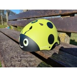 Casque De Vélo Pour Enfant - Flashy/Jaune- Small 13 Casque De Vélo Pour Enfant - Flashy/Jaune- Small -Plein Air Équipement Magasin casque de velo pour enfant flashyjaune small 4