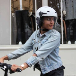 Casque LED H.30 Vision Cool Grey Avec Visière Pour Vélo, Trottinette 11 Casque LED H.30 Vision Cool Grey Avec Visière Pour Vélo, Trottinette -Plein Air Équipement Magasin casque led h30 vision cool grey avec visiere pour velo trottinette 2