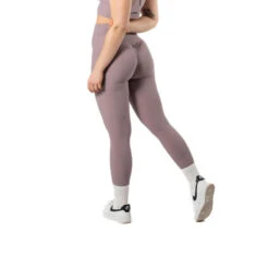 Legging Fitness Côtelé Scrunch Sans Coutures Plum Rouge -Plein Air Équipement Magasin legging fitness cotele scrunch sans coutures plum rouge 2