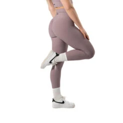 Legging Fitness Côtelé Scrunch Sans Coutures Plum Rouge -Plein Air Équipement Magasin legging fitness cotele scrunch sans coutures plum rouge 3