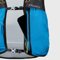 SAC TRAIL RUNNING 5L BLEU - VENDU AVEC POCHE À EAU 1L 17 SAC TRAIL RUNNING 5L BLEU - VENDU AVEC POCHE À EAU 1L -Plein Air Équipement Magasin sac trail running 5l bleu vendu avec poche a eau 1l 5