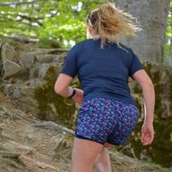 Short Course à Pied Femme Bleu Floral Ecoresponsable 13 Short Course à Pied Femme Bleu Floral Ecoresponsable -Plein Air Équipement Magasin short course a pied femme bleu floral ecoresponsable 4