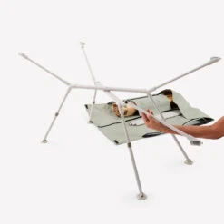 Quechua TABLE DE CAMPING COMPACTE 4/6 PERSONNES - PLATEAU BOIS - POCHE DE RANGEMENT -Plein Air Équipement Magasin table de camping compacte 46 personnes plateau bois poche de rangement 5