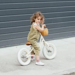 Vélo Sans Pédale Capri Kiddo, Couleur Crème 12 Vélo Sans Pédale Capri Kiddo, Couleur Crème -Plein Air Équipement Magasin velo sans pedale capri kiddo couleur creme 4