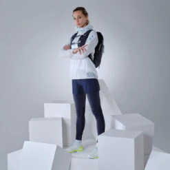 Quechua Veste Ultra Légère Hybride De Randonnée Rapide FH900 Femme Grise. 11 Quechua Veste Ultra Légère Hybride De Randonnée Rapide FH900 Femme Grise. -Plein Air Équipement Magasin veste ultra legere hybride de randonnee rapide fh900 femme grise 2